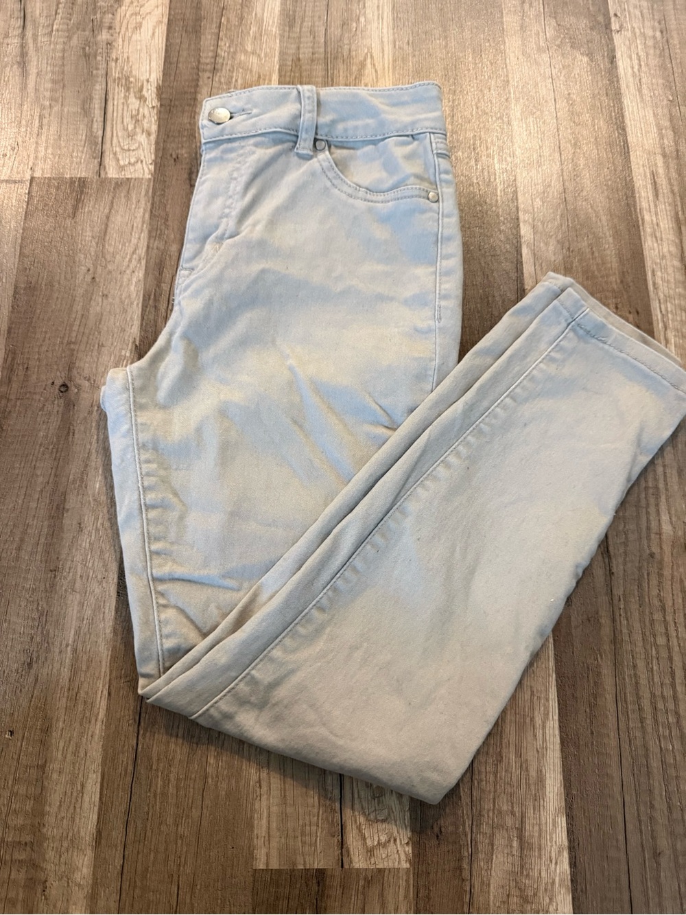 Khaki skinny leg pants
